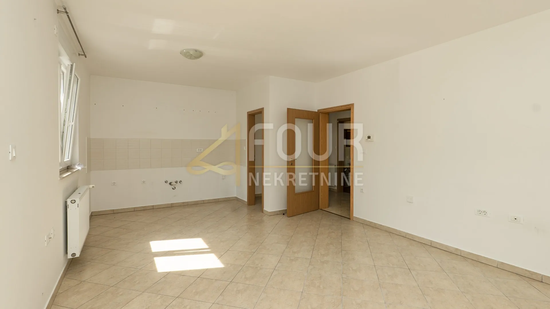 viškovo, 75.11m2, 2s+db, balkon, veliko spremište! - slika 3