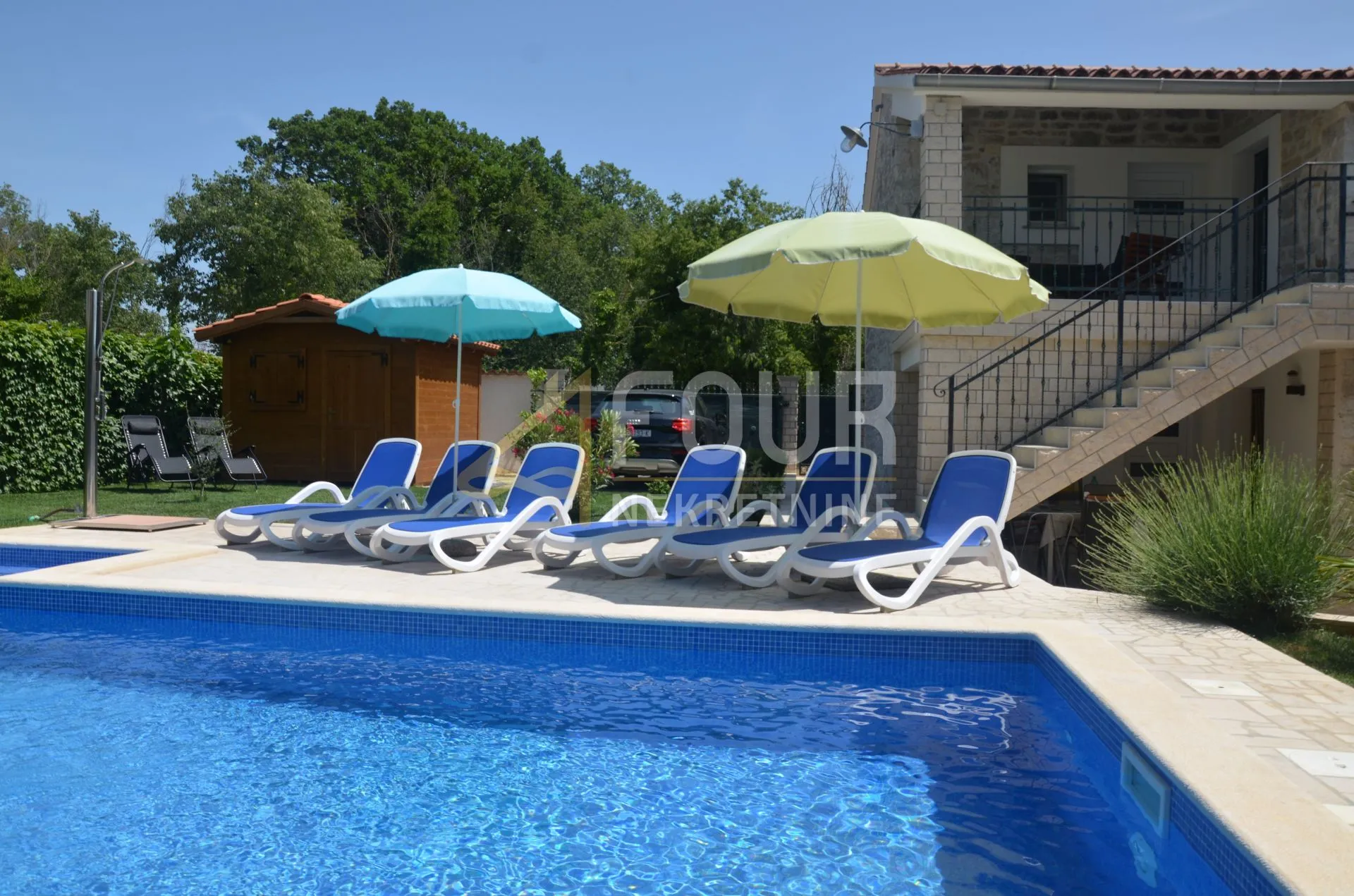 istra, poreč, kamena vila s bazenom - slika 10
