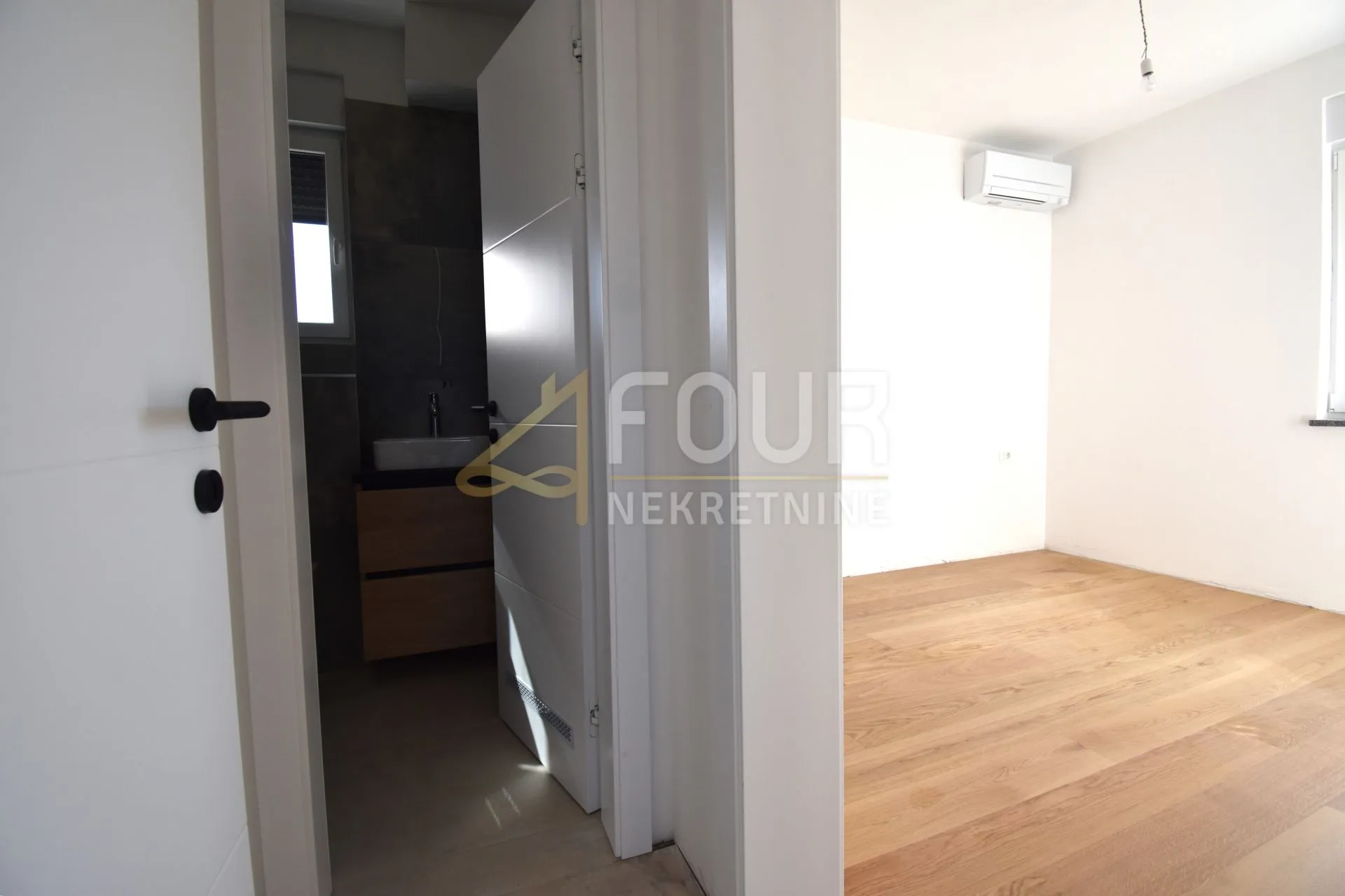 istra, banjole, novogradnja, penthouse, 2s+db, lođa - slika 5