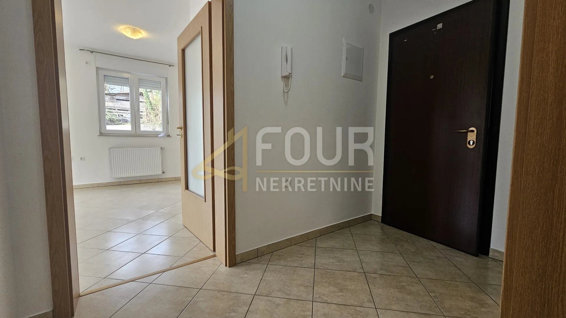 viškovo, 75.11m2, 2s+db, balkon, veliko spremište! - slika 12
