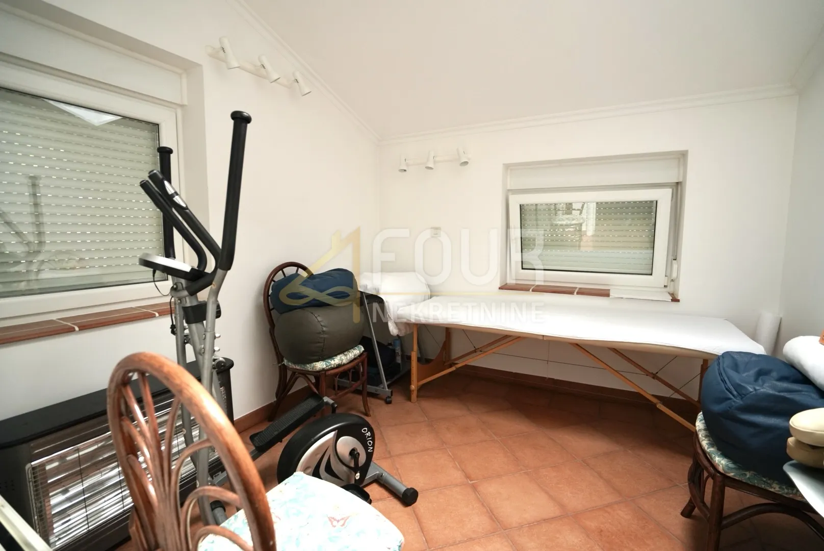 viškovo, saršoni, 2s+db, terasa, balkon i lođa - slika 16