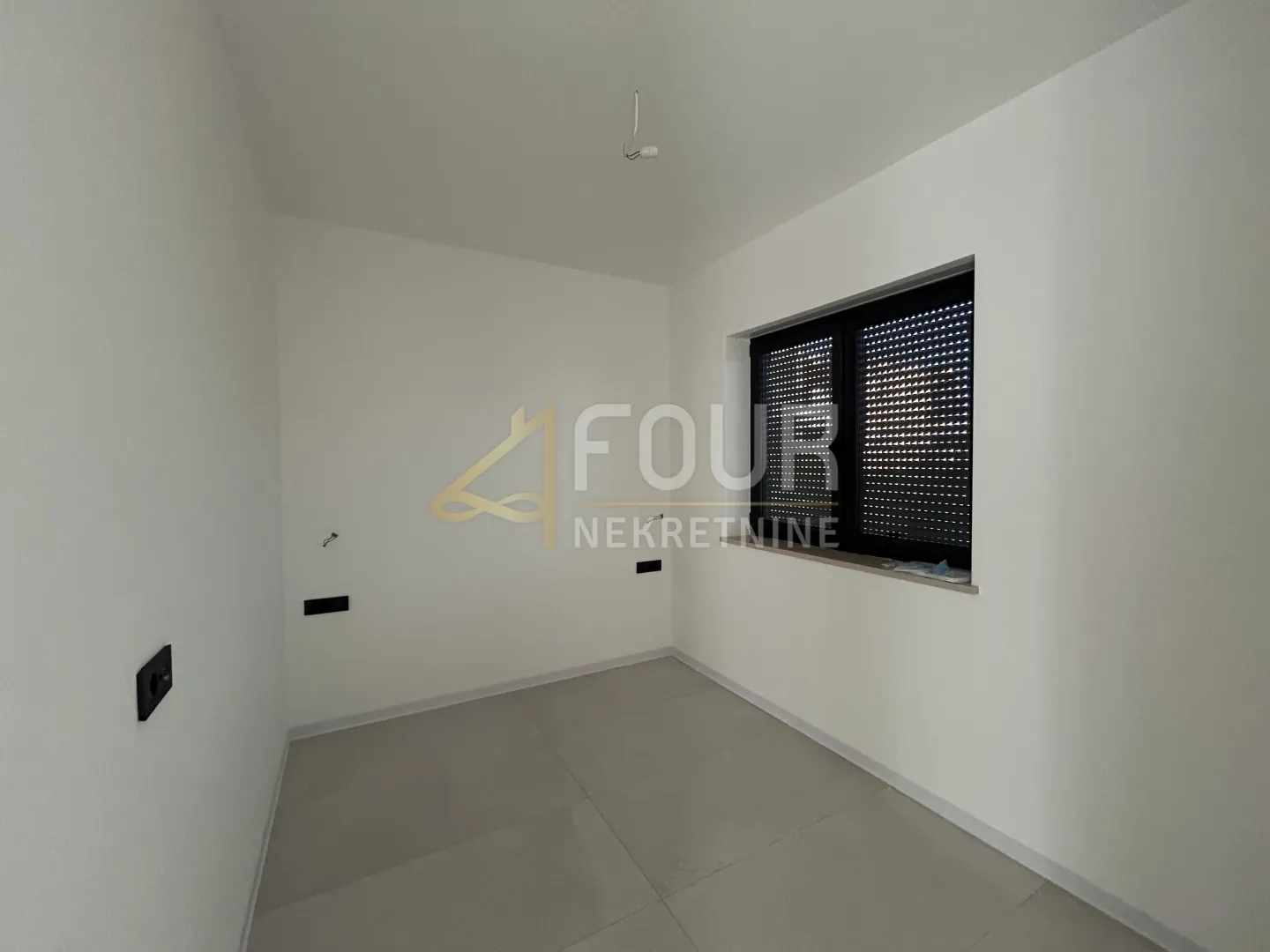 istra, poreč, 3s+db s bazenom - novogradnja - slika 19