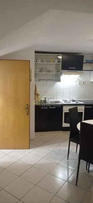 najam, rijeka, centar - slika 2