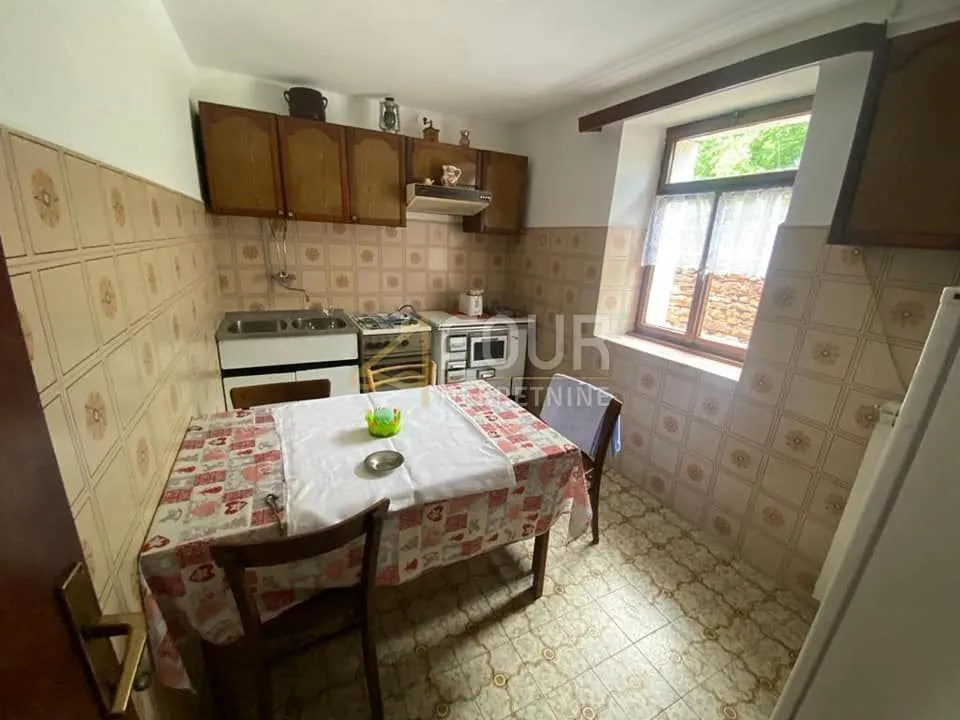 istra, buje, kuća s 2 stana - slika 1