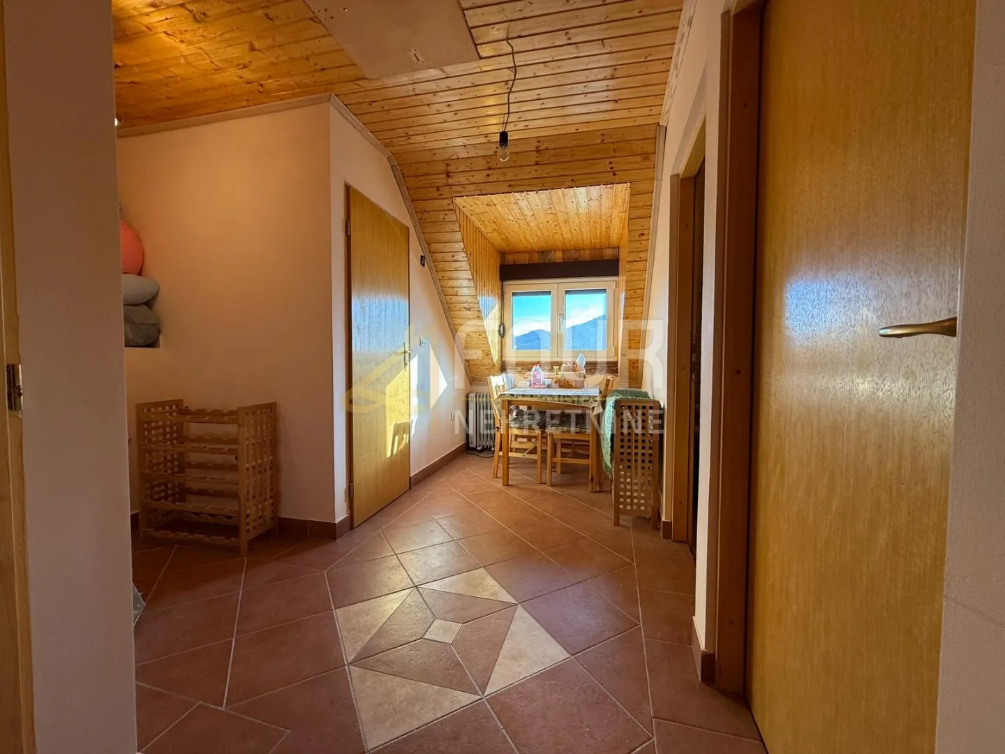 gorski kotar, mrkopalj, samostojeća kuća - 4 apartmana - slika 4
