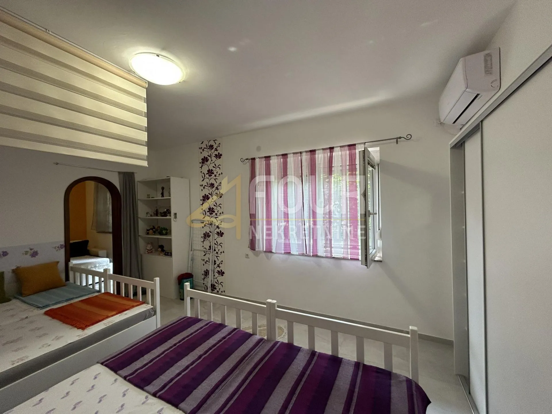 selce, kvalitetna kuća s 3 stana, 200m od mora - slika 23