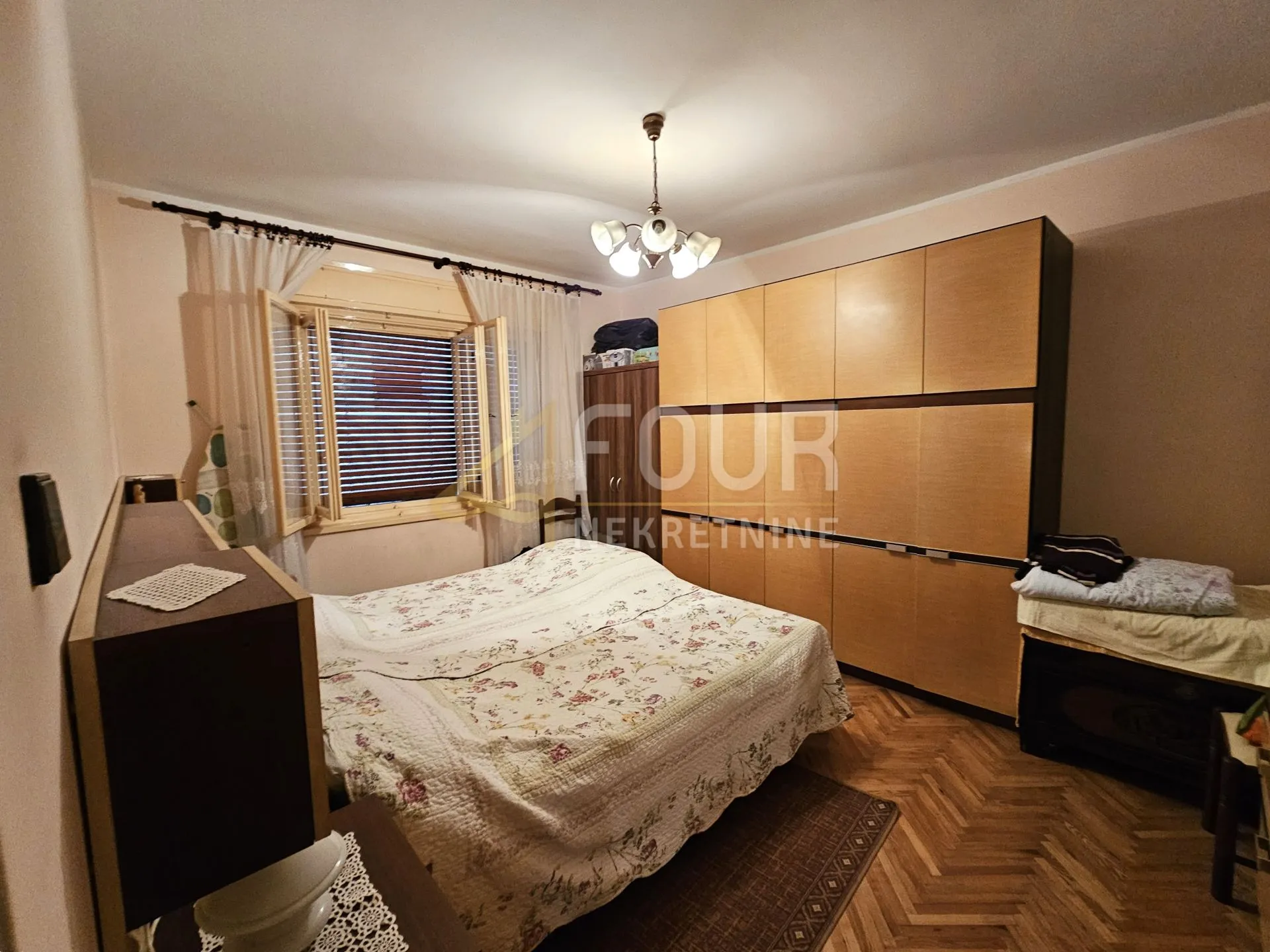 rijeka, trsat, kuća s 3 stana i pogledom na more, garaža - slika 8