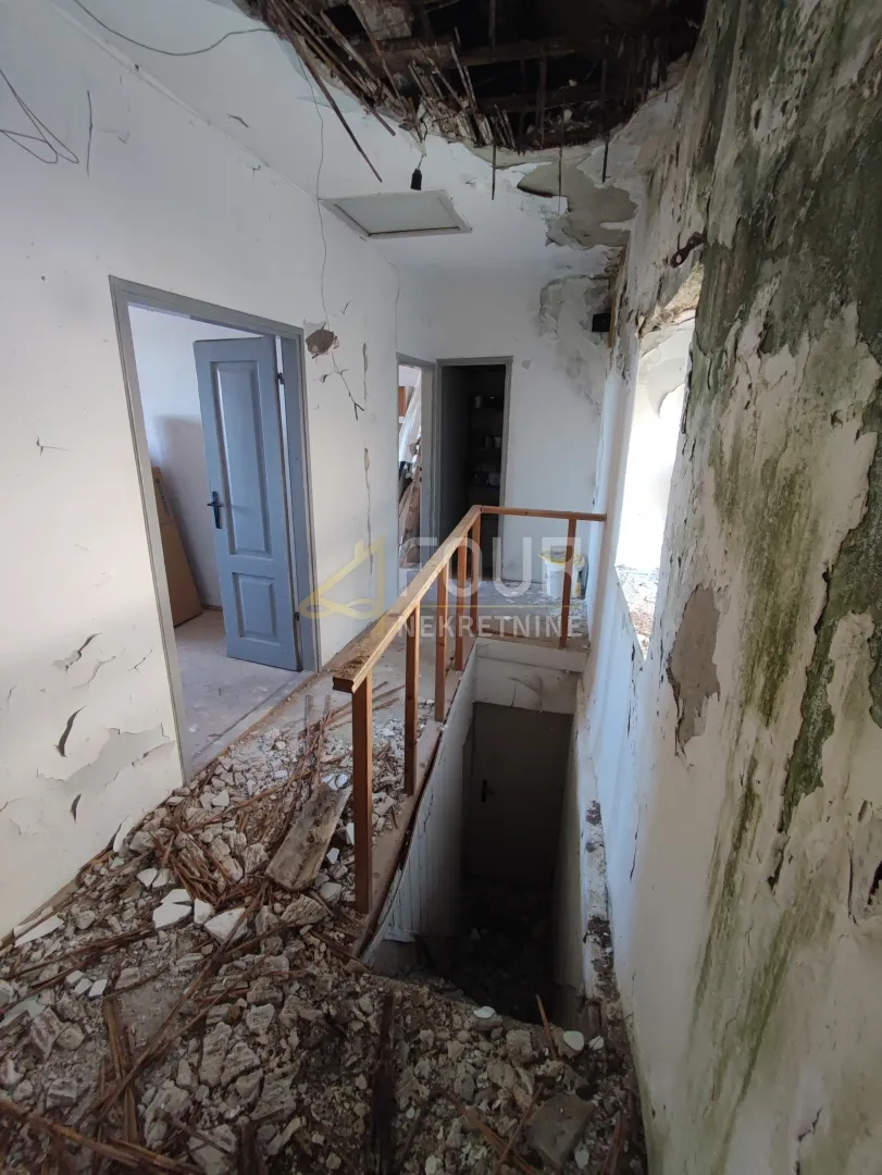 bribir, starina s pogledom na more - slika 9