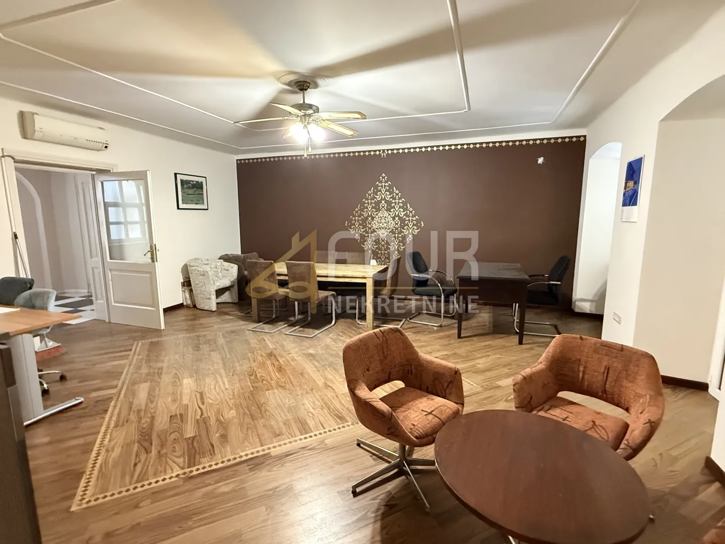 rijeka, stan na korzu, 136.17m2, balkon - slika 3