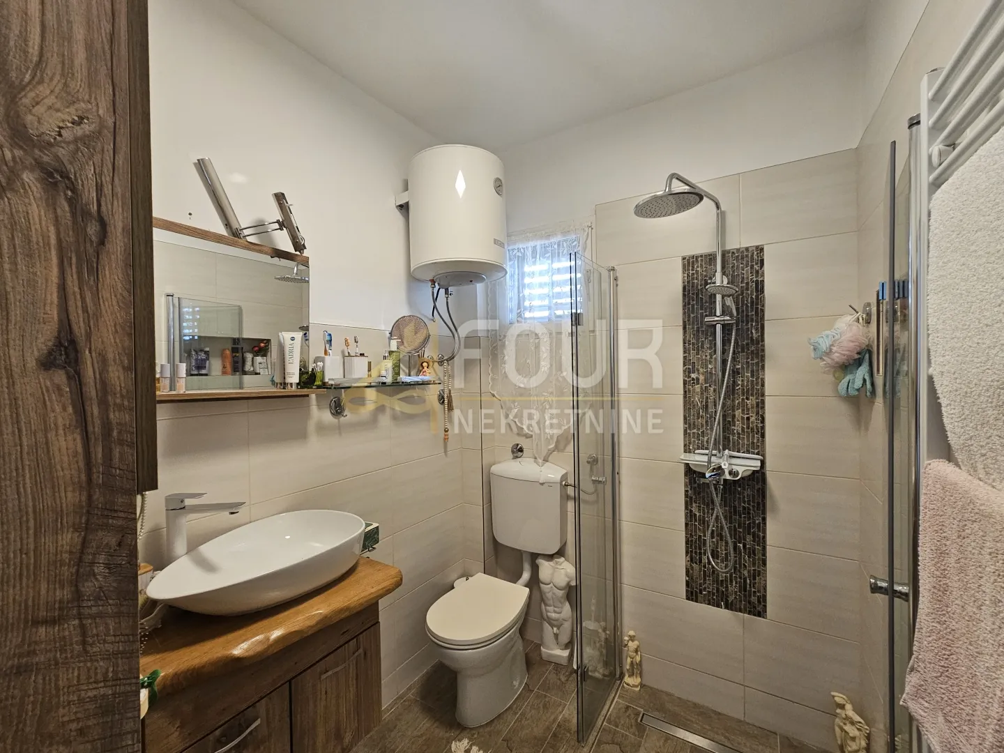 šibenik, vodice, samostojeća kuća, 220m2 - slika 14