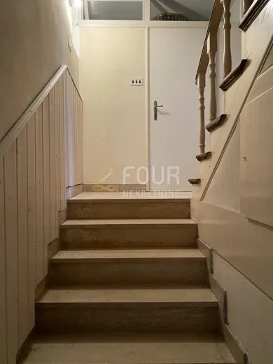 novi vinodolski, kuća 1. red do mora, 87m2 - slika 7