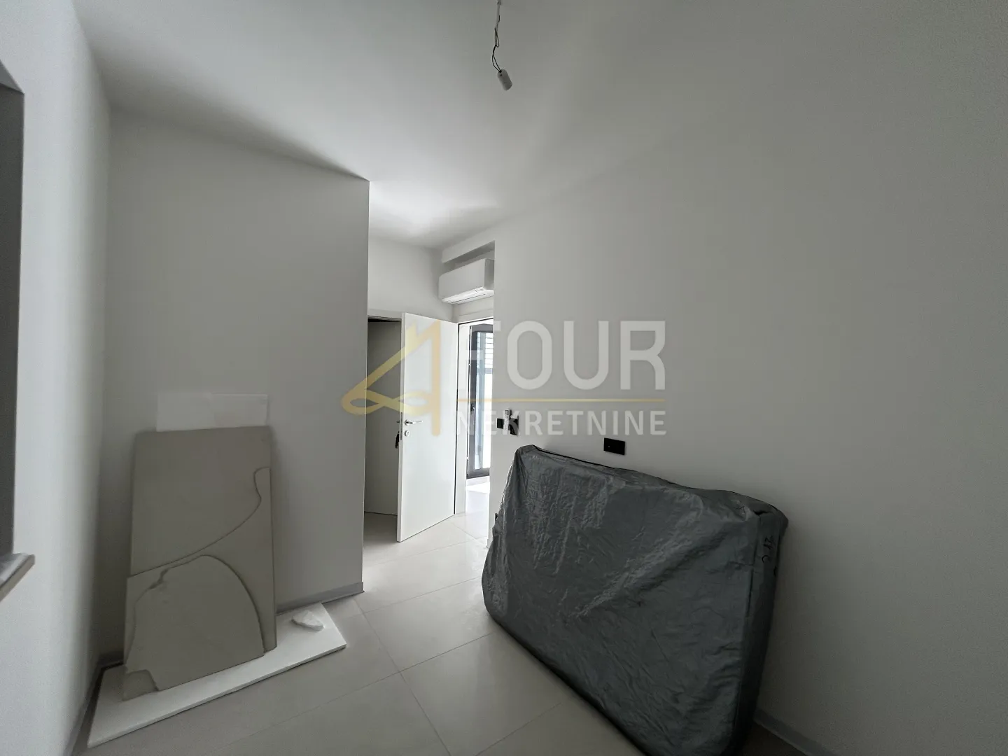 istra, poreč, 3s+db s bazenom - novogradnja - slika 7