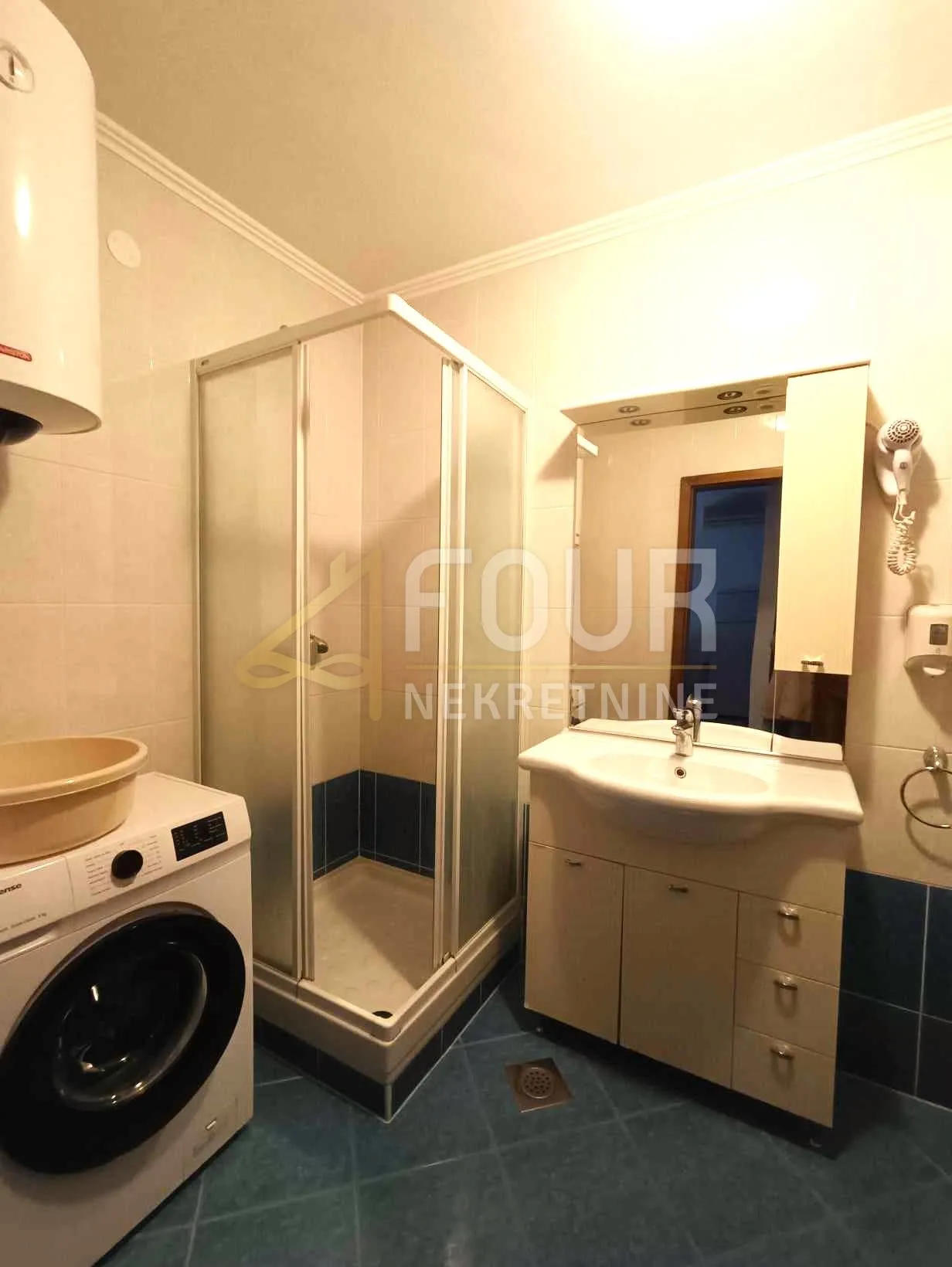 opatija, vila s 15 stanova, 400m od mora! - slika 16
