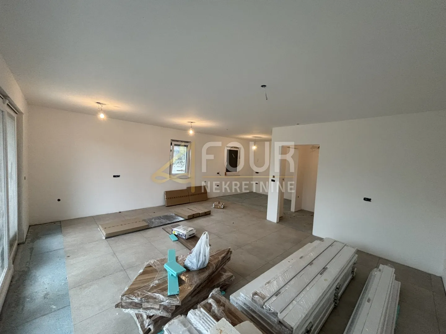 kastav, 3s+db - višeetažni, 120m2, krovna terasa, okućnica - slika 6