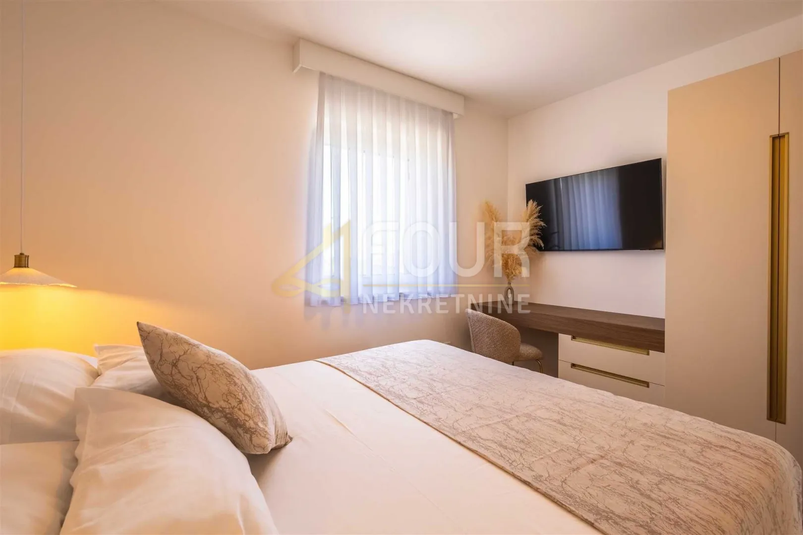 otok krk, dobrinj - okolica, dizajnerska vila s bazenom - slika 16