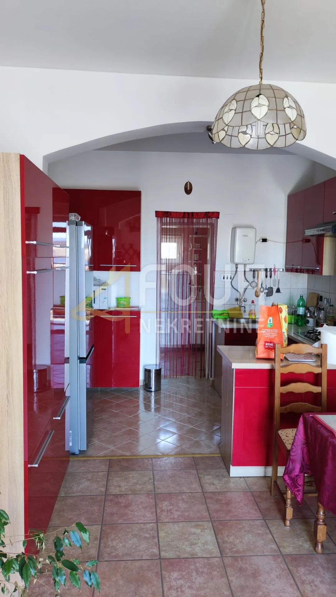 jadranovo, samostojeća kuća s 3 apartmana - slika 6