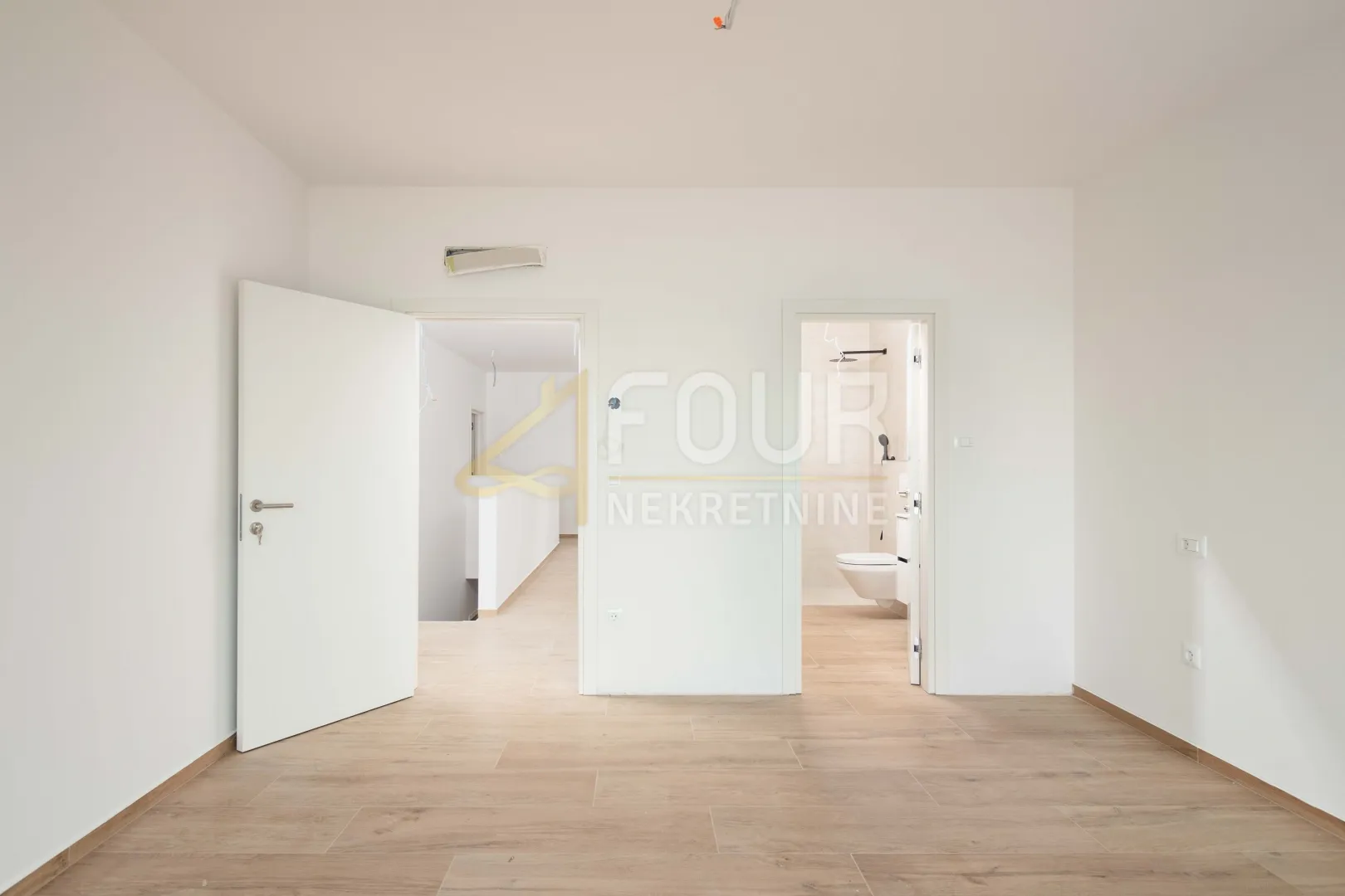 opatija, novogradnja, vila s bazenom, pogled na more - slika 21
