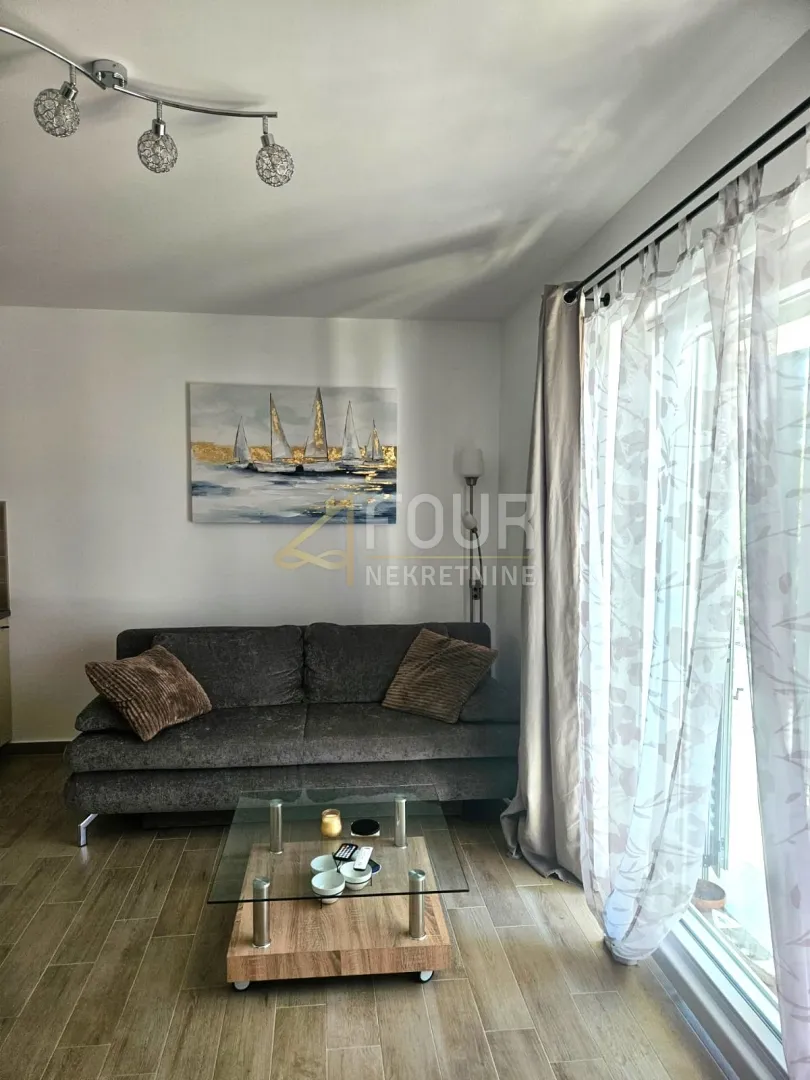 šibenik, vodice, dvojna kuća s 2 stambene jedinice - slika 33