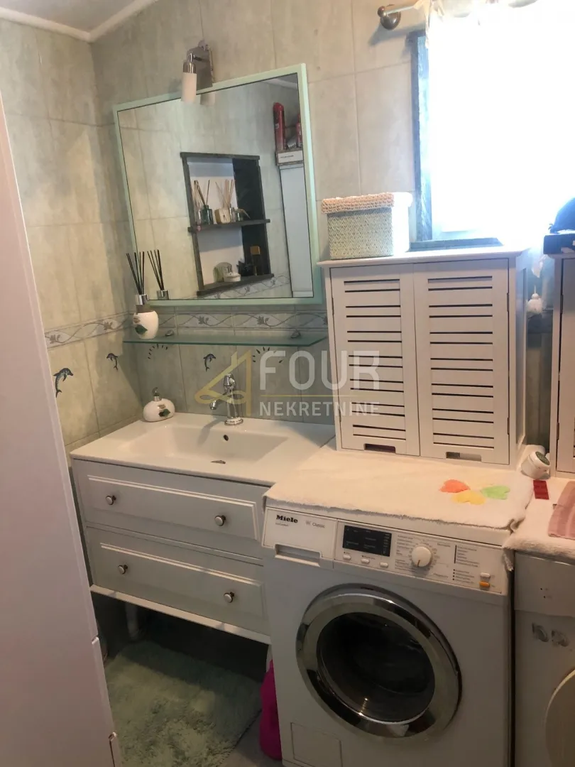 otok cres, valun, kuća s 2 stana, 180m2 - slika 10