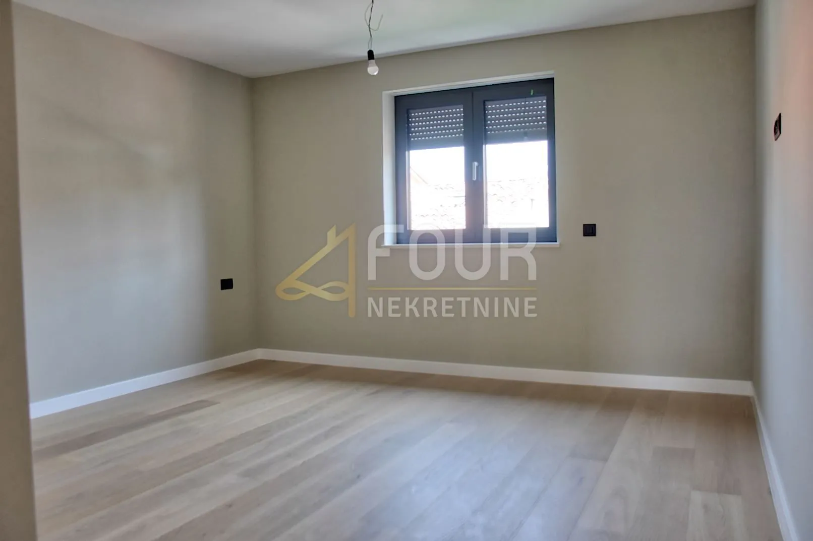 istra, poreč, luksuzan dvoetažni stan s krovnom terasom, novogradnja - slika 9