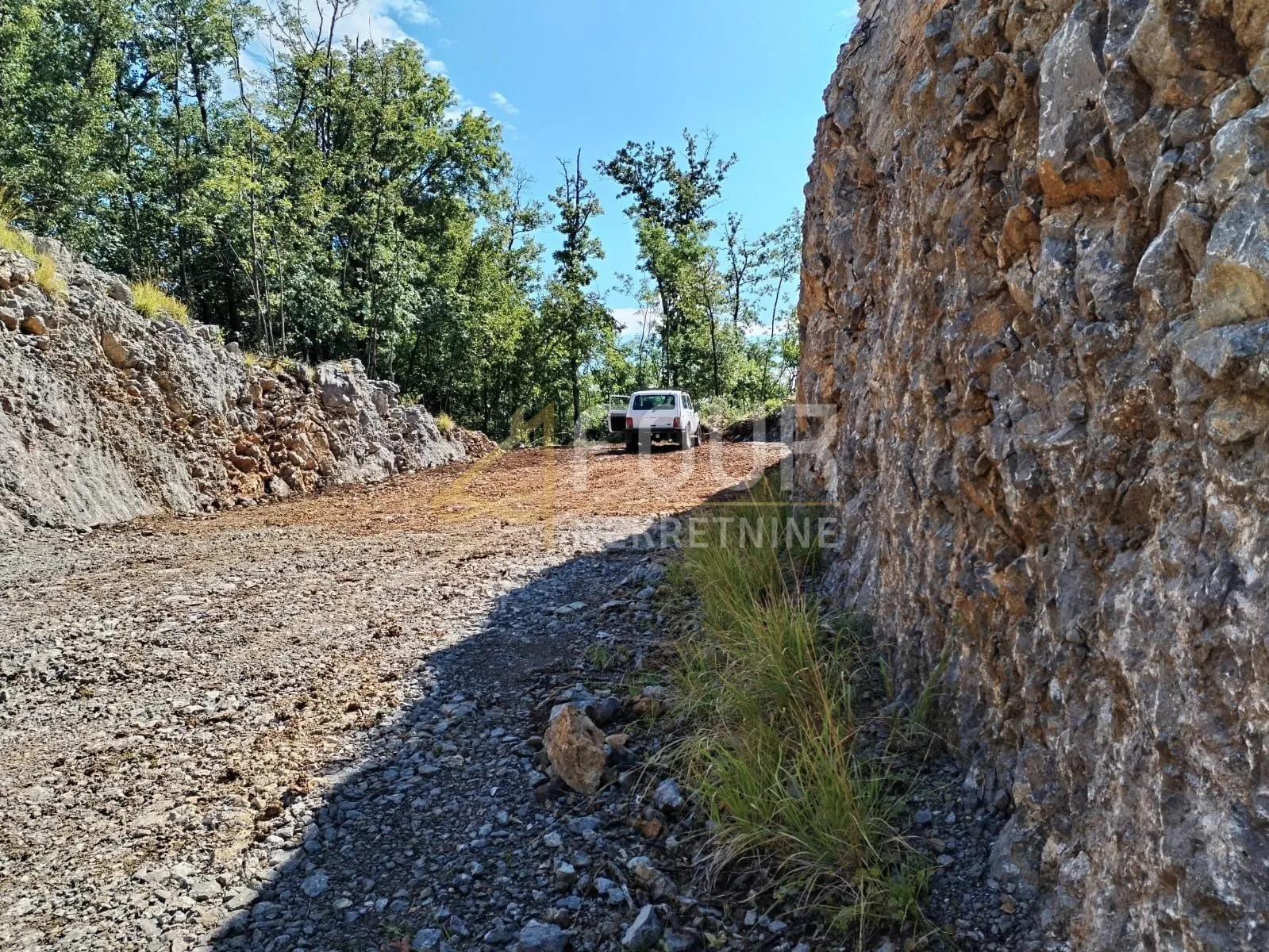 klana, breza, građevinsko zemljište od 2.536m2 - slika 5
