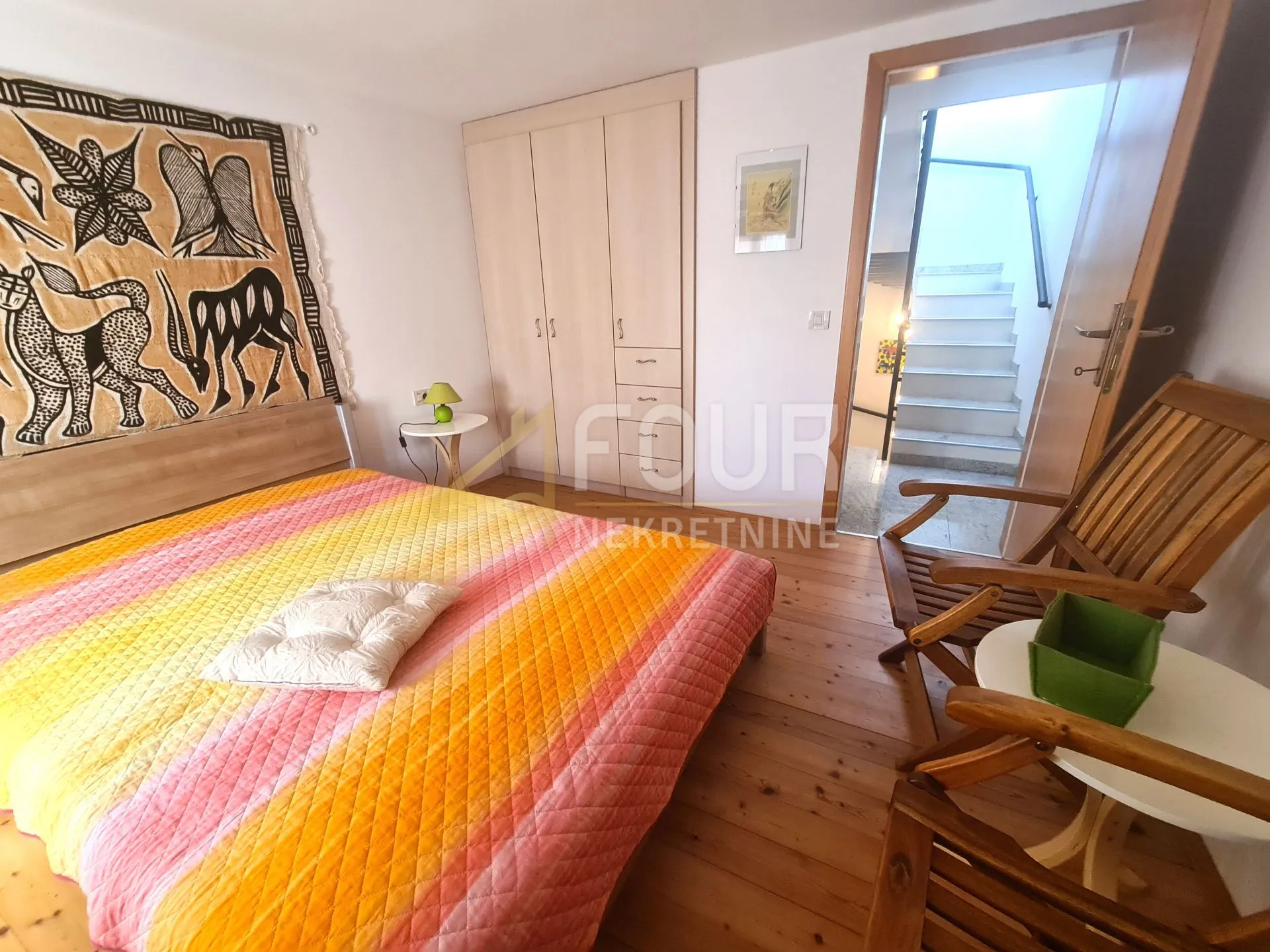 otok cres, cres, kuća i studio apartman u staroj jezgri - slika 5