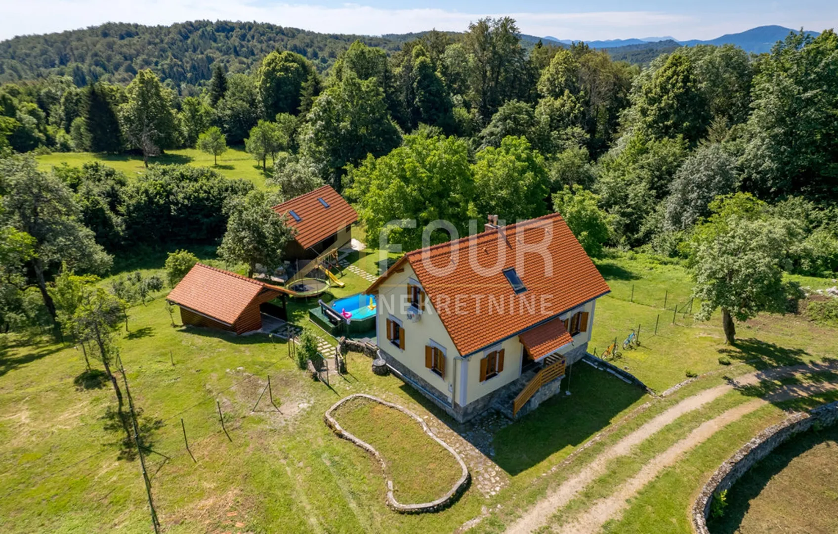 gorski kotar, brod moravice, kuća s bazenom - samo kod nas ! - slika 19