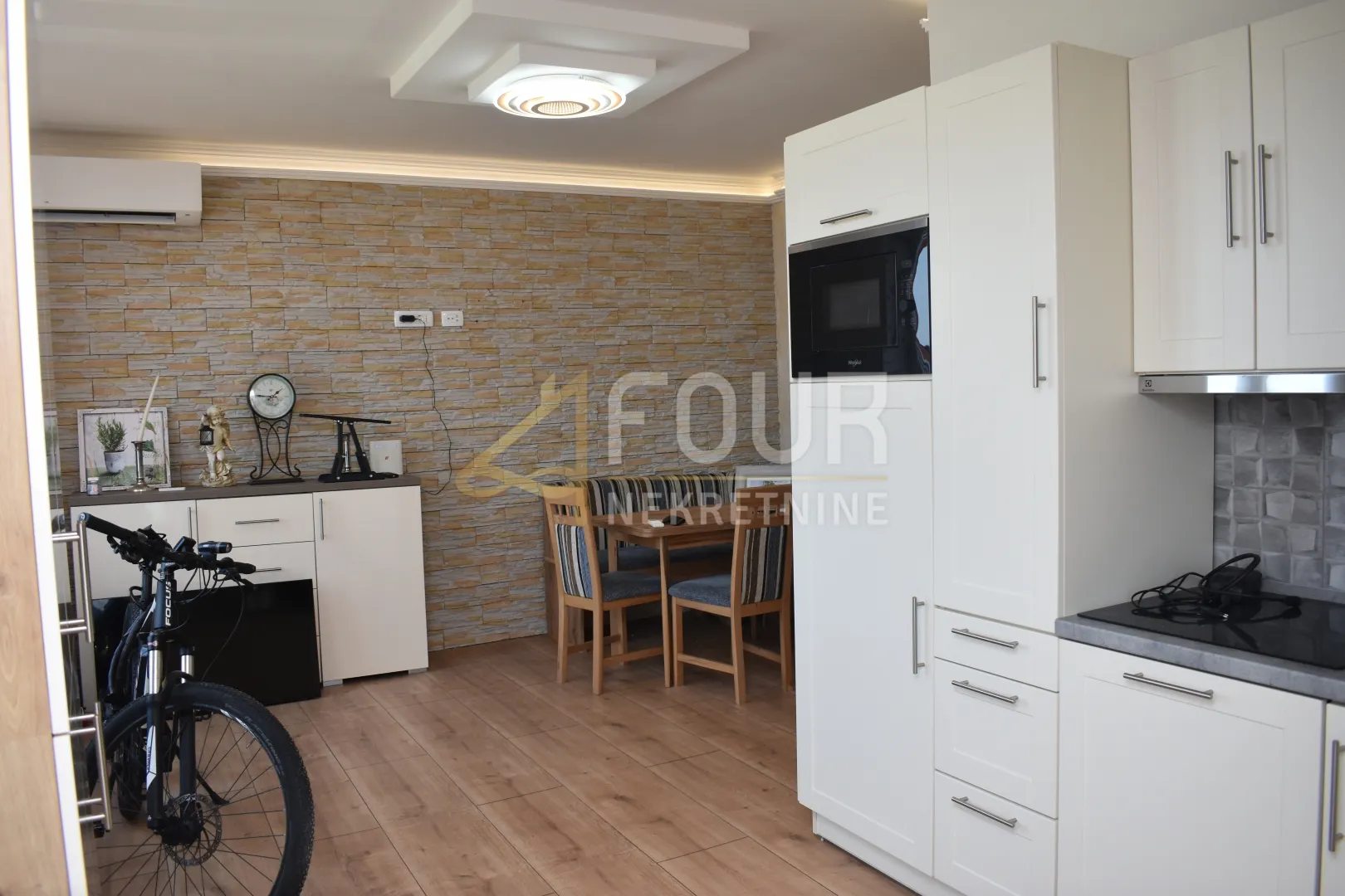 opatija, 70m2 - 3skl, terasa, dodatni studio apartman - slika 7