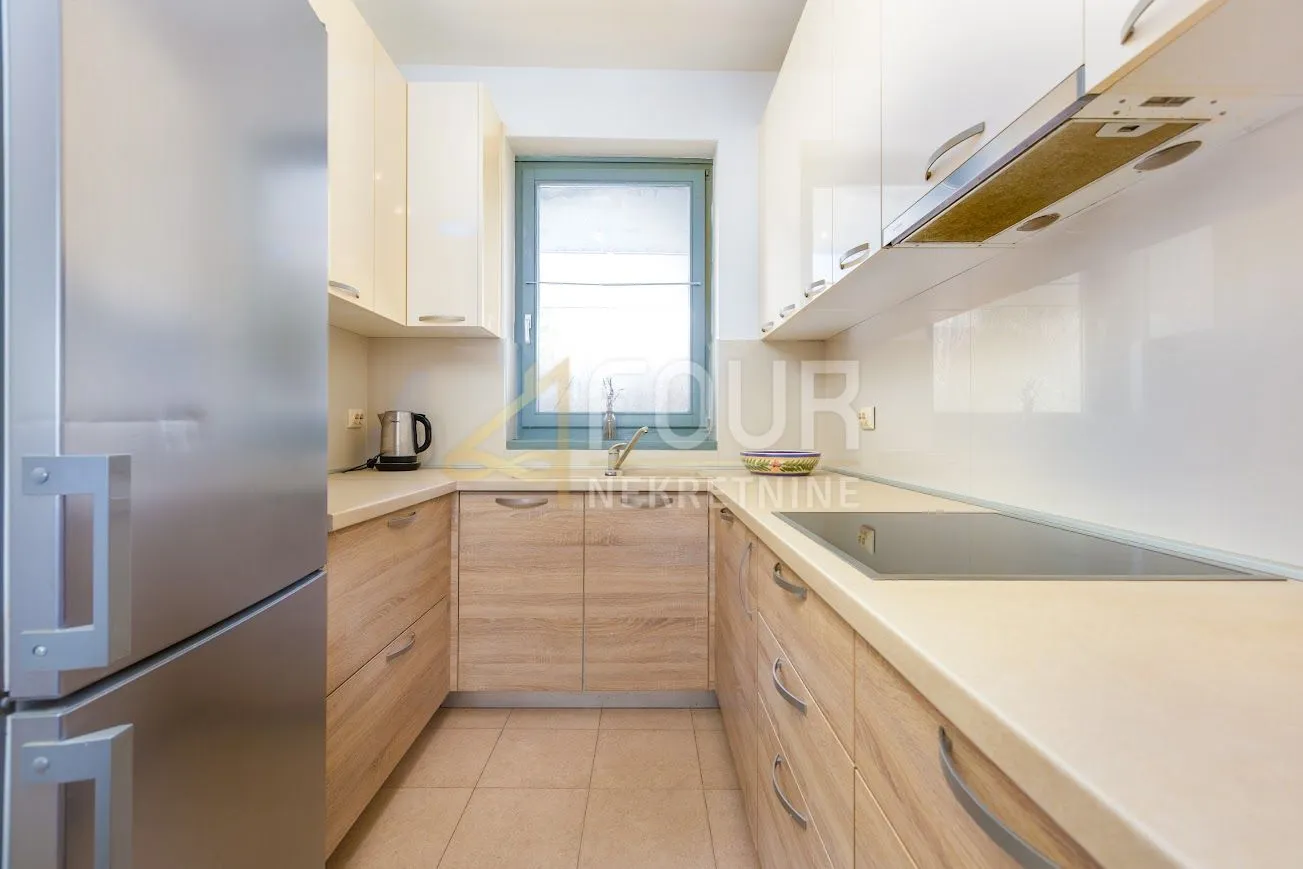 otok krk, vrbnik, 89.01m2, 3s+db, lođa - slika 3