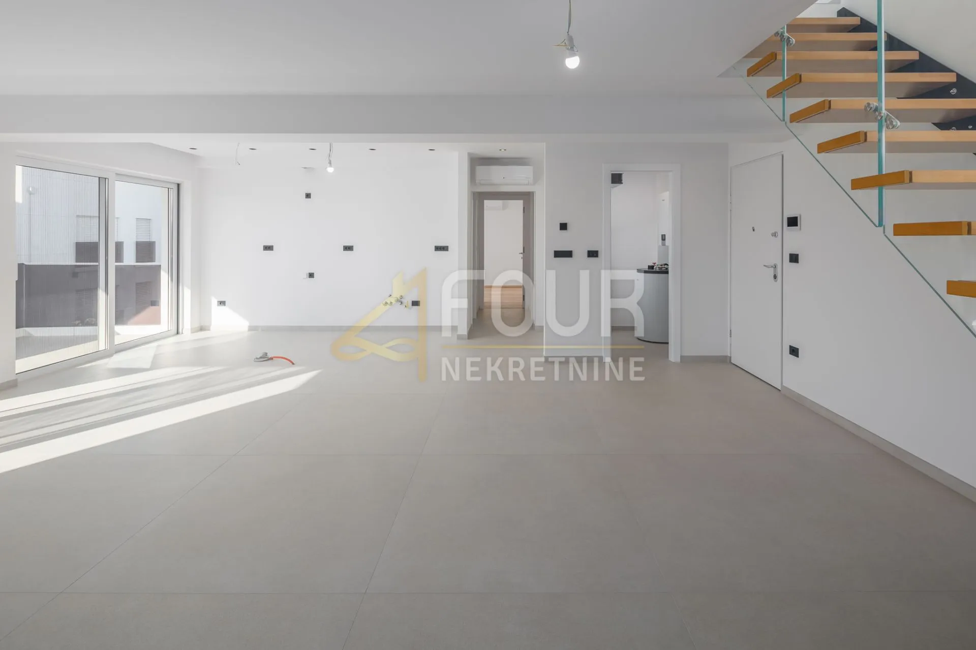 istra, rovinj, novogradnja, 159m2, dvoetažni 4s+db, pogled na more - slika 11