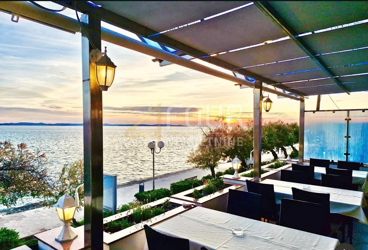 zadar, hotel na fantastičnoj poziciji - 1. red do mora - slika 2