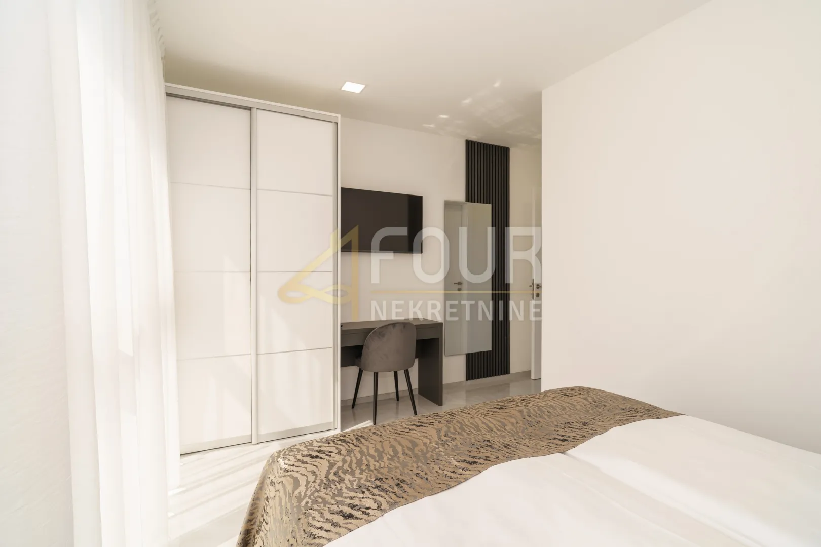 bribir, novogradnja, moderna vila s bazenom - slika 8