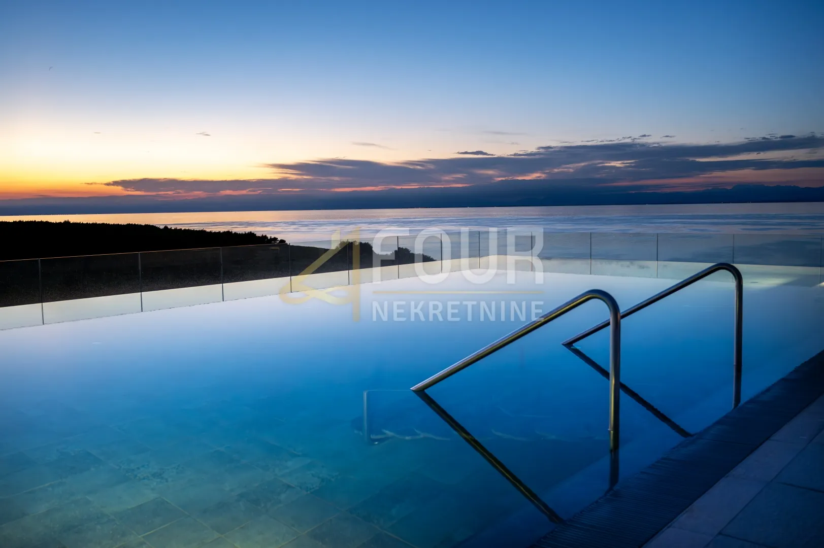 istra, umag - okolica, apartman - luksuzni resort, 1. red do mora - slika 2