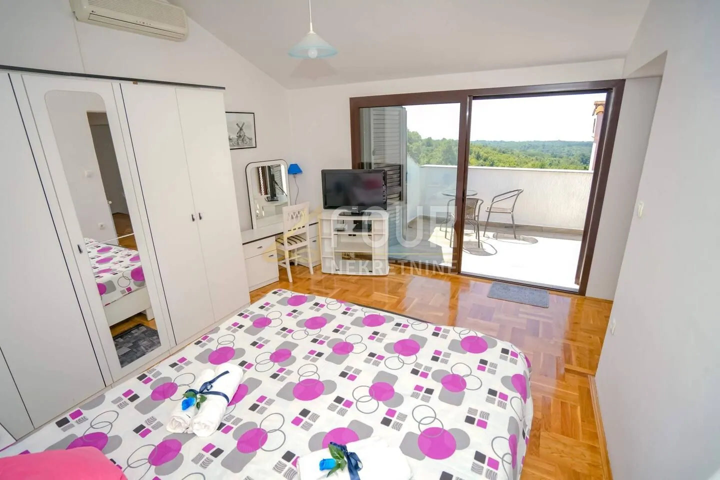 najam, viškovo, saršoni, vila s bazenom - slika 9