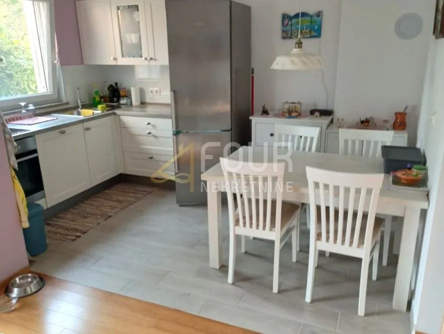 Otok Krk, Šilo, 56.05m2, 2s+db, 400m od mora, okućnica - Šilo, Dobrinj