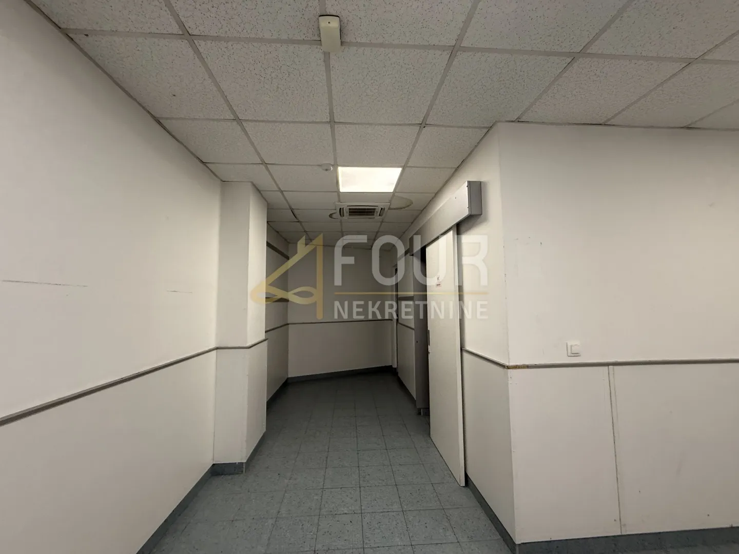 zakup, istra, pula, centar, poslovni prostor, 242m2 - slika 5