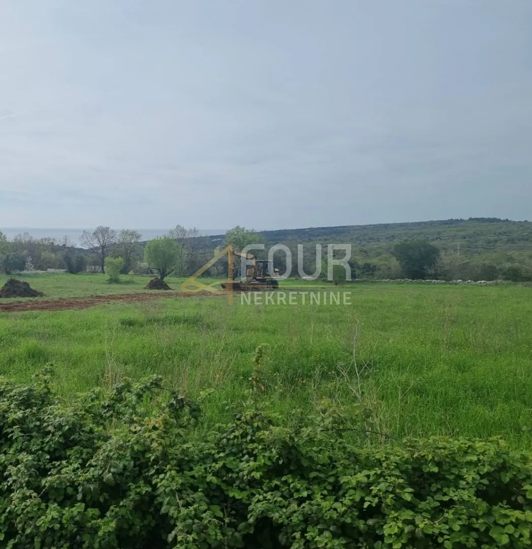 Istra, Marčana - okolica, građevinsko zemljište s projektom, 417m2 - Peruški, Marčana