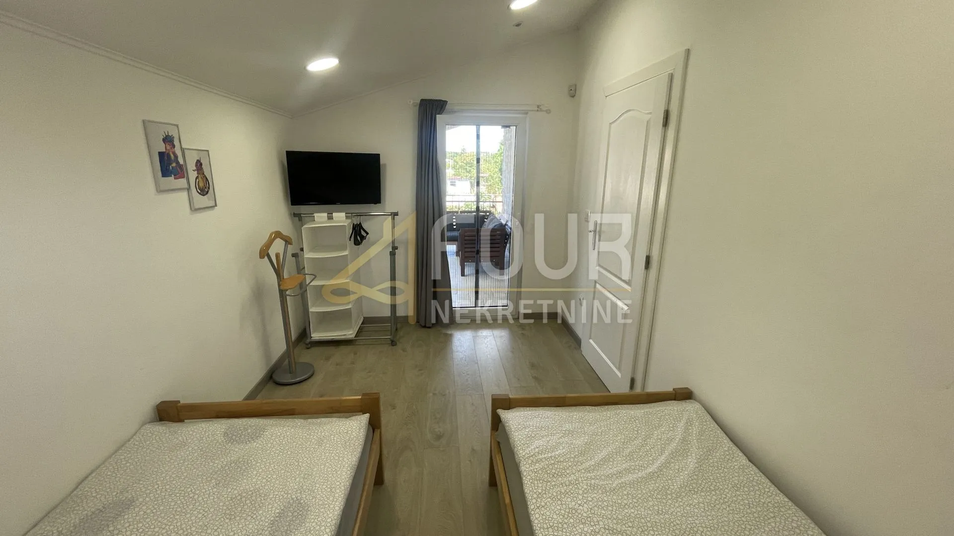 istra, poreč, kamena vila s bazenom - slika 44