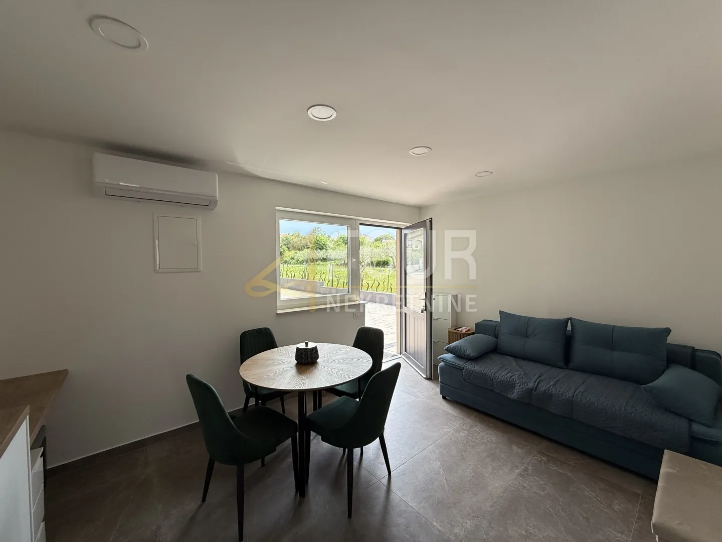 istra, sveti lovreč - okolica, kuća 346m2, balkon, terasa - slika 3