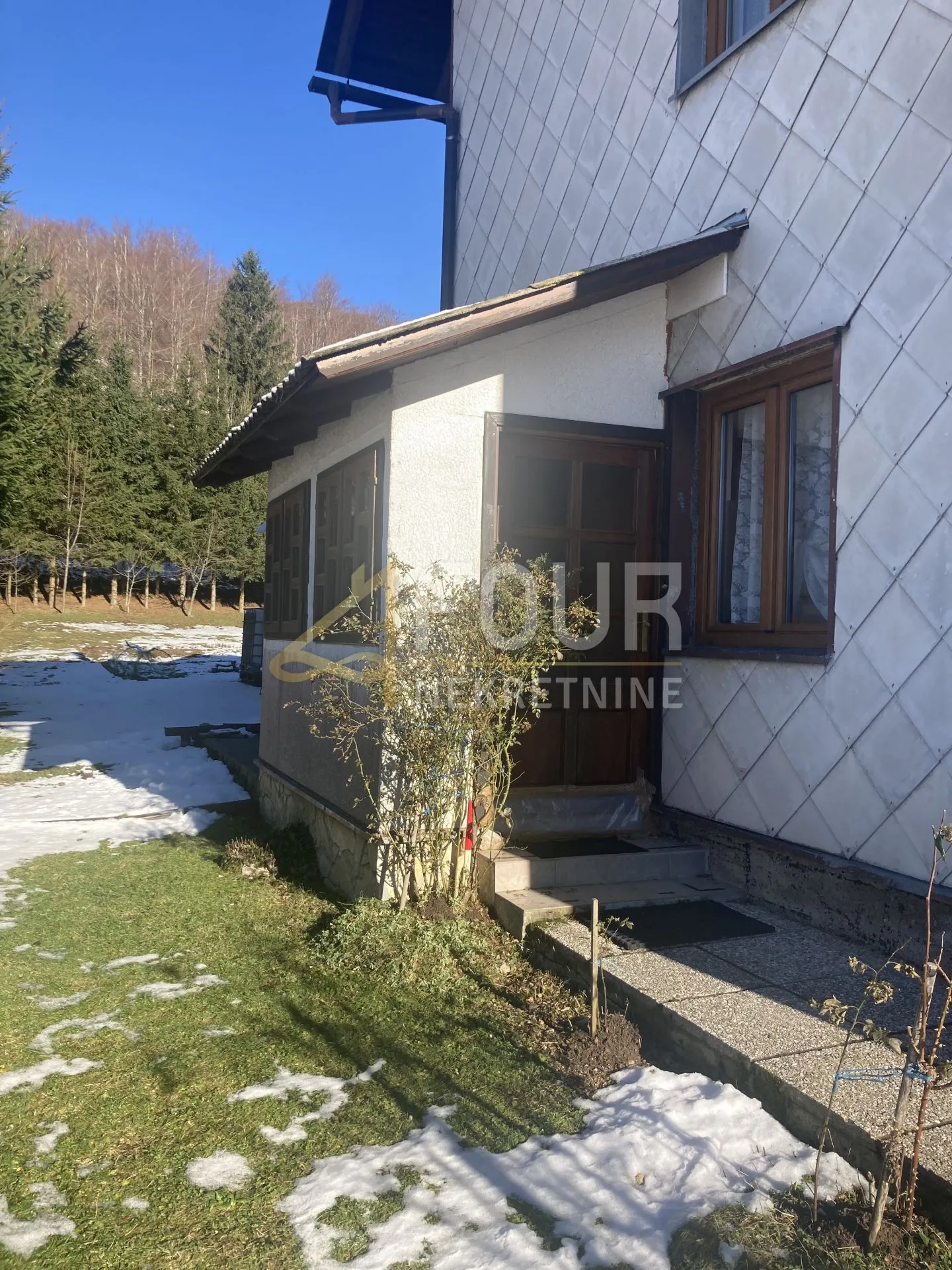 gorski kotar, mrkopalj, samostojeća kuća, velika okućnica - slika 3