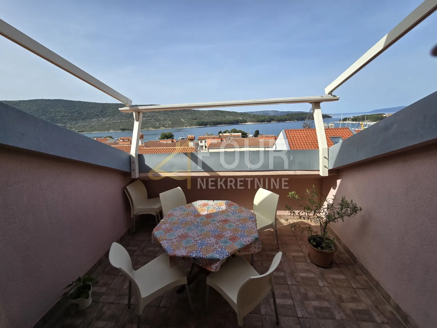 cres, 131.97m2, 3s+db, pogled na more - slika 11