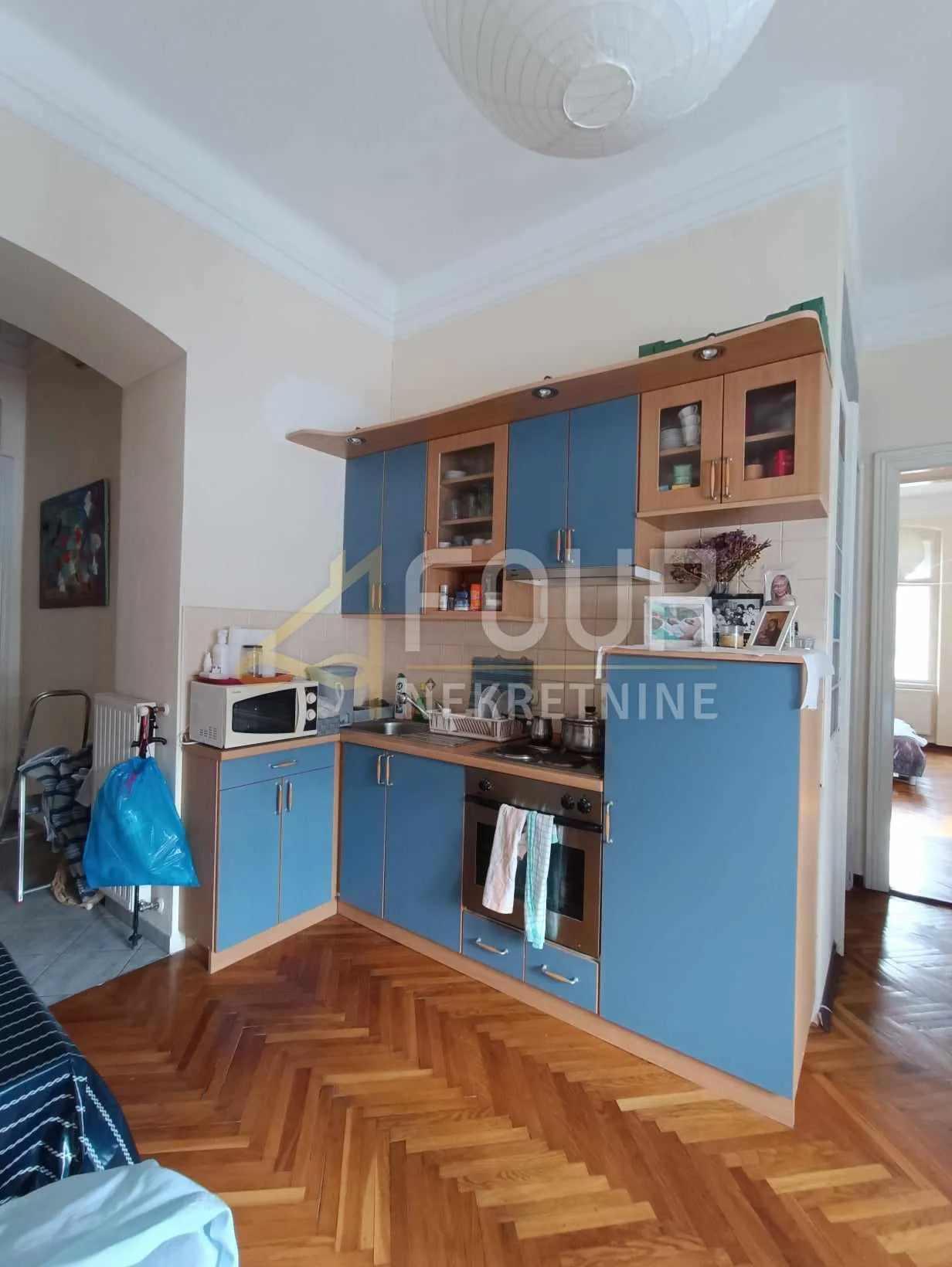 opatija, 120.46m2, u naravi dva stana, 3 balkona - slika 3