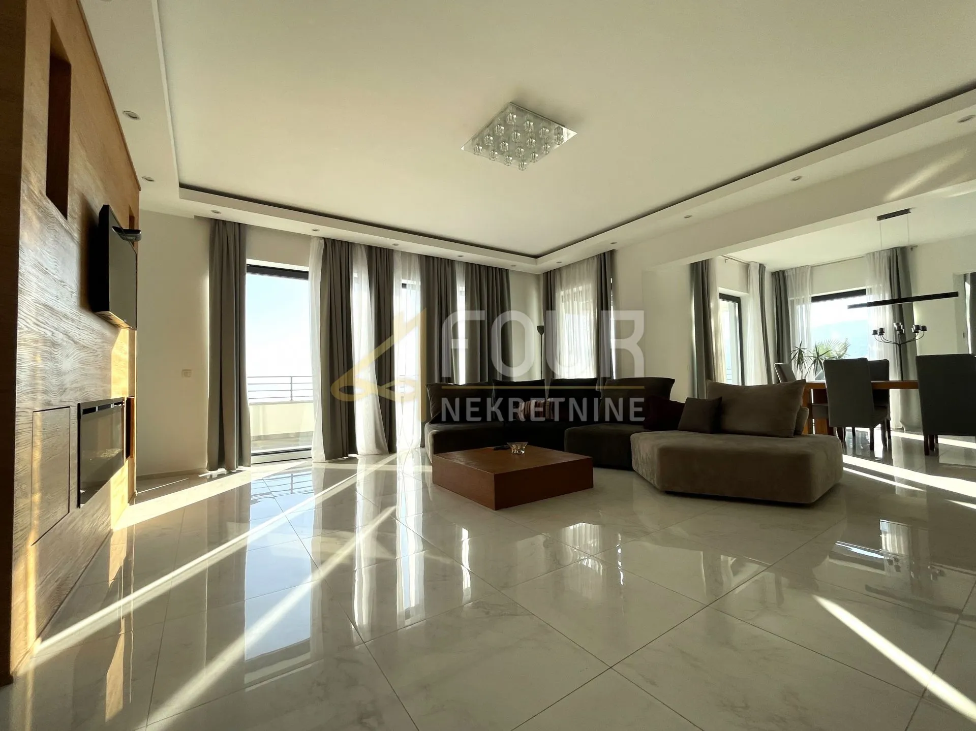 kastav, martinkovac, vila s tri stana i bazenom, 400m2 - slika 4