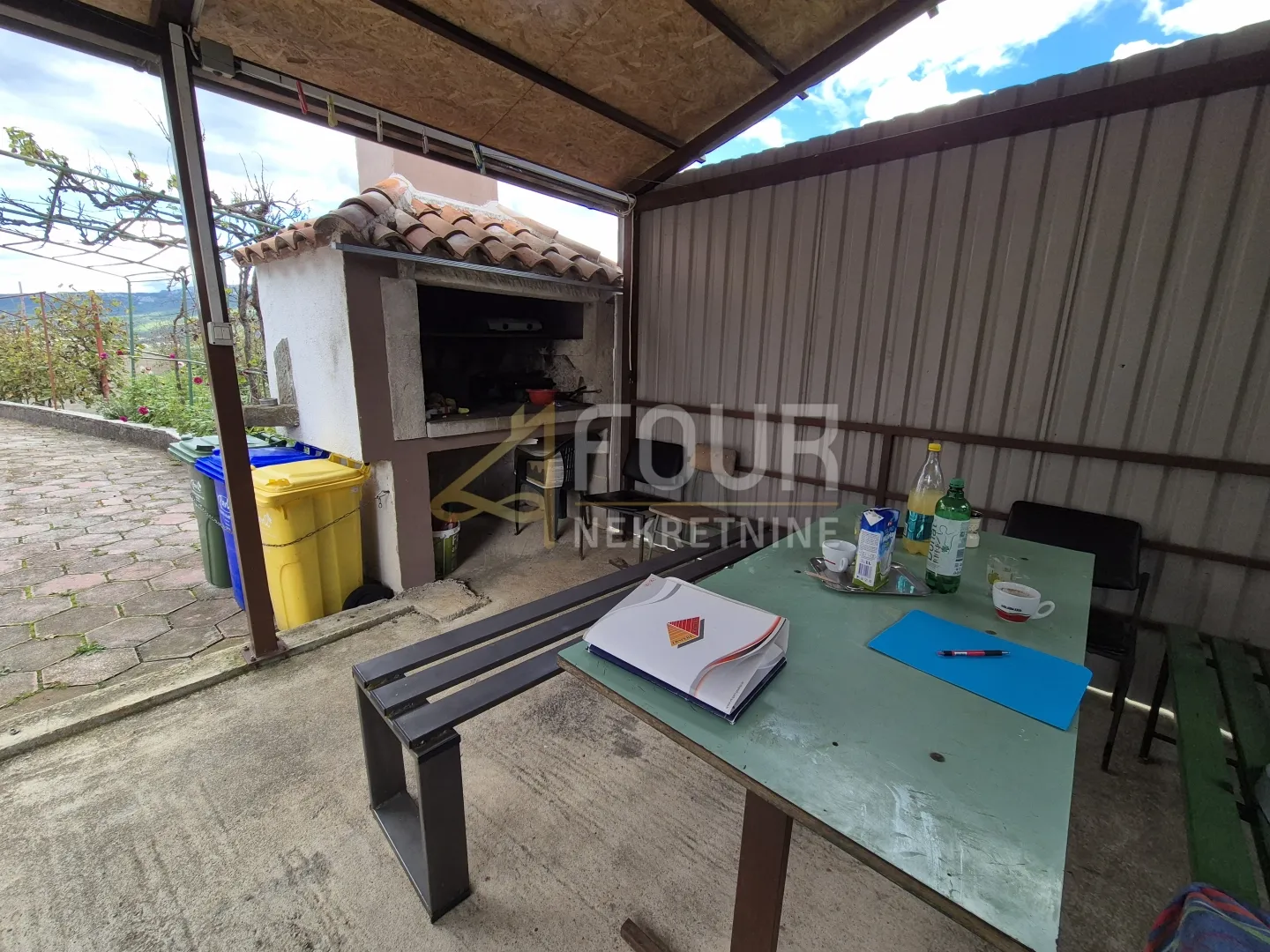 istra, buzet, samostojeća kuća, 250m2 - slika 14