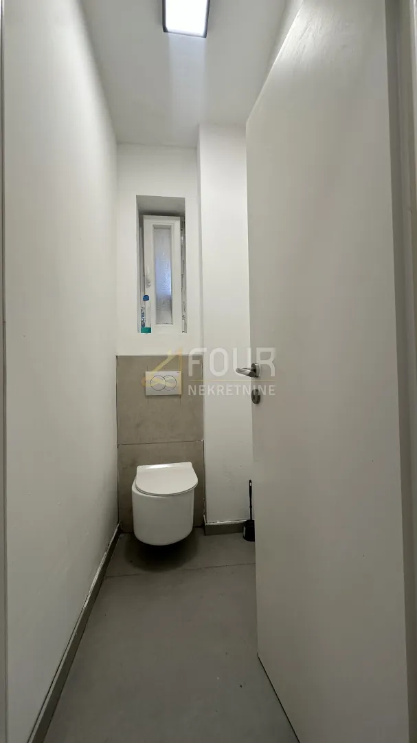 najam, rijeka, mlaka, 3s+db, 70m2 - do 7 radnika - slika 10