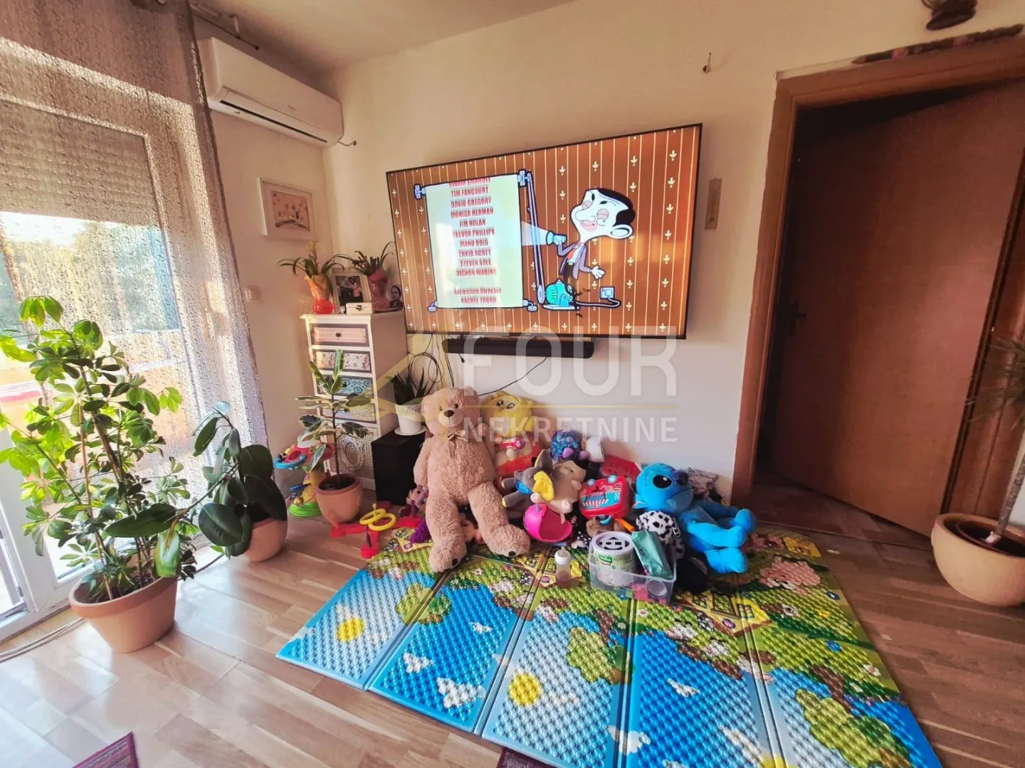 Mavrinci, 230m2, samostojeća kuća - 3 stana - Mavrinci, Čavle