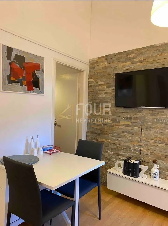 otok rab, kuća u nizu, 110m2, 2 stana - slika 4