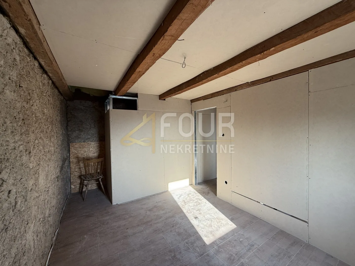 hreljin, samostojeća kuća, p+1, 266m2 - slika 21