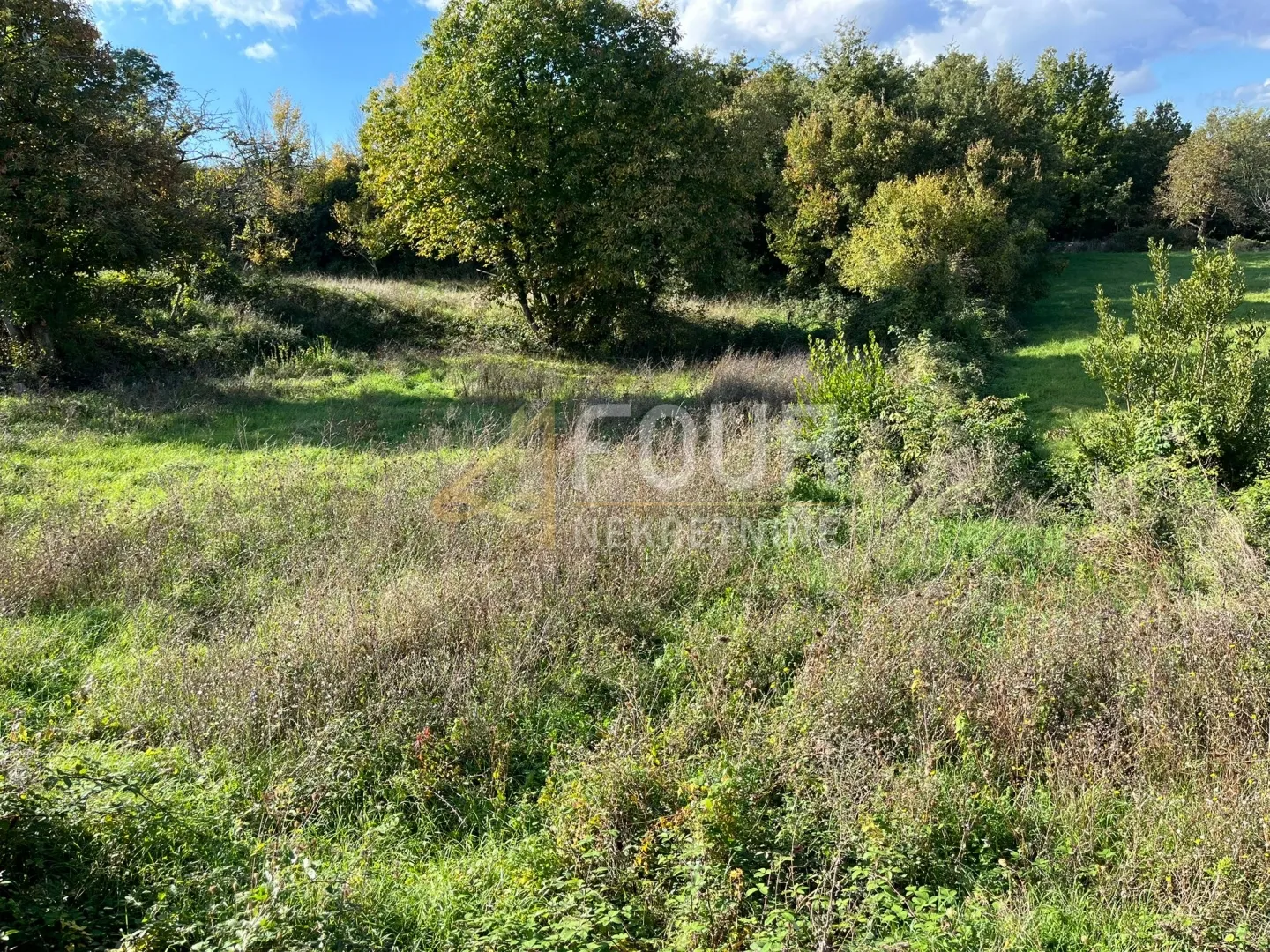 istra, karojba, građevinsko zemljište 612m2 - slika 2