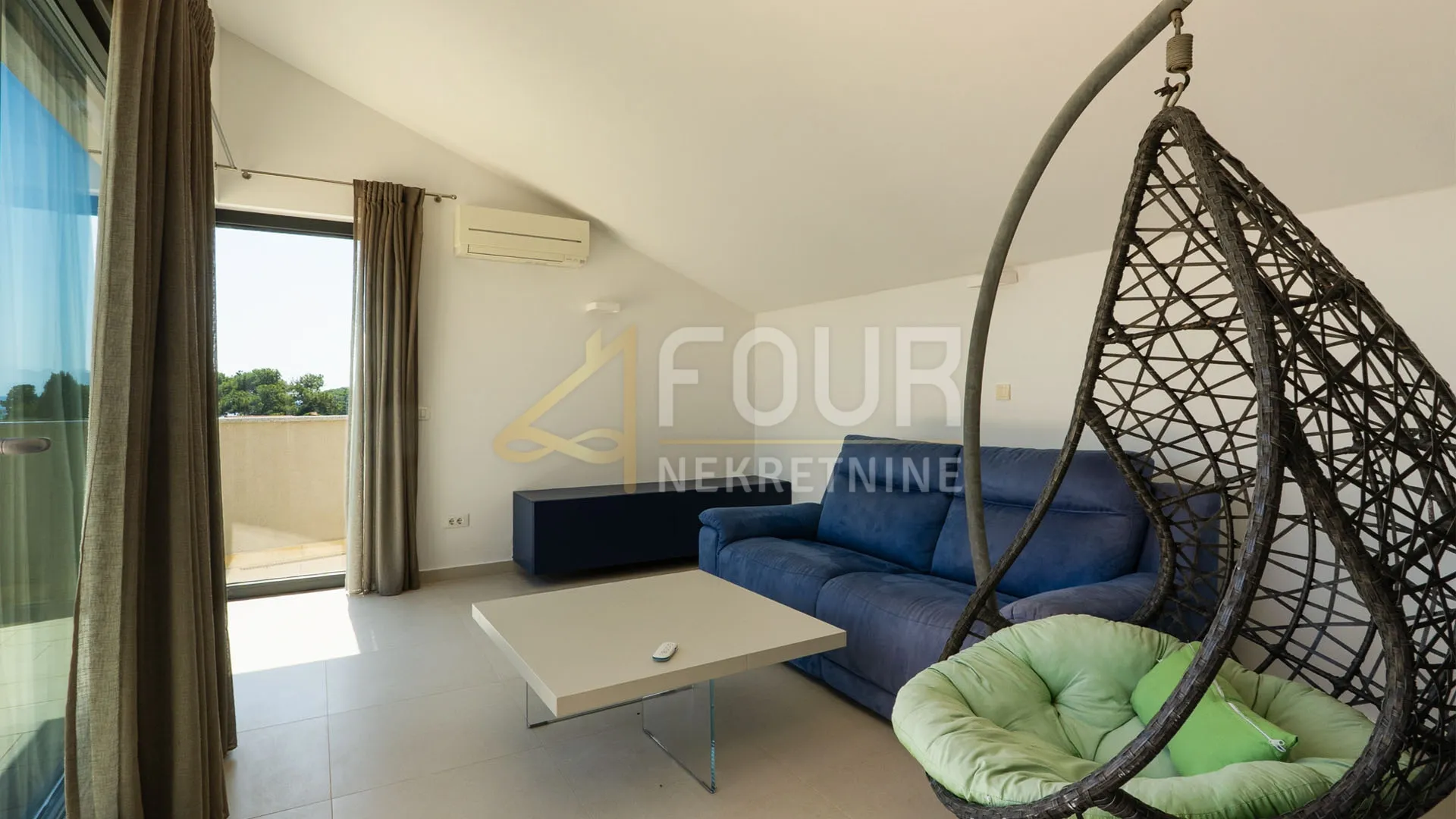 istra, rovinj, luksuzni dvoetažni penthouse, garaža, 100m od mora i plaže - slika 25